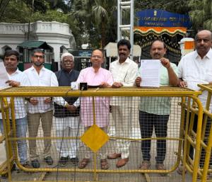 Governor |ರಾಜ್ಯದಲ್ಲಿ ದ್ವೇಷ ಭಾಷಣ ಪ್ರತಿಬಂಧಕ ವಿಧೇಯಕ ಜಾರಿಗೆ ಸಿದ್ಧತೆ :ವಿಹಿಂಪದಿಂದ ರಾಜ್ಯಪಾಲರಿಗೆ ಮನವಿ |Speed News Kannada 