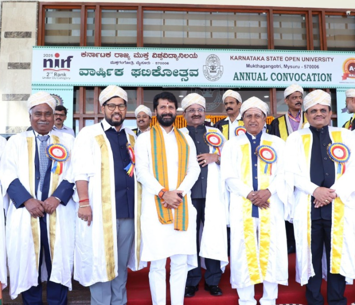CT Ravi Has Been Crowned With A Doctorate In The Political fray! | ರಾಜಕೀಯ ಗೂದ್ದಾಟದಲ್ಲಿ ಸಿ.ಟಿ ರವಿಗೆ ಬಂದೊದಗಿದೆ ಡಾಕ್ಟರೇಟ್ ಕಿರೀಟ! | Speed News Kannada