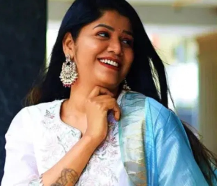 Drugs connection | ಡ್ರಗ್ಸ್‌ ನಂಟು ತಮಿಳು ನಟಿ ಅಂಜು ಕೃಷ್ಣ ಸಹಾಯಕ ನಿರ್ದೇಶಕಿಯಾಗಿ ಕೆಲಸ ಮಾಡಿರುವ ವಿನ್ಸಿ ನಿವೇತಾ ಬಂಧನ | Speed News Kannada