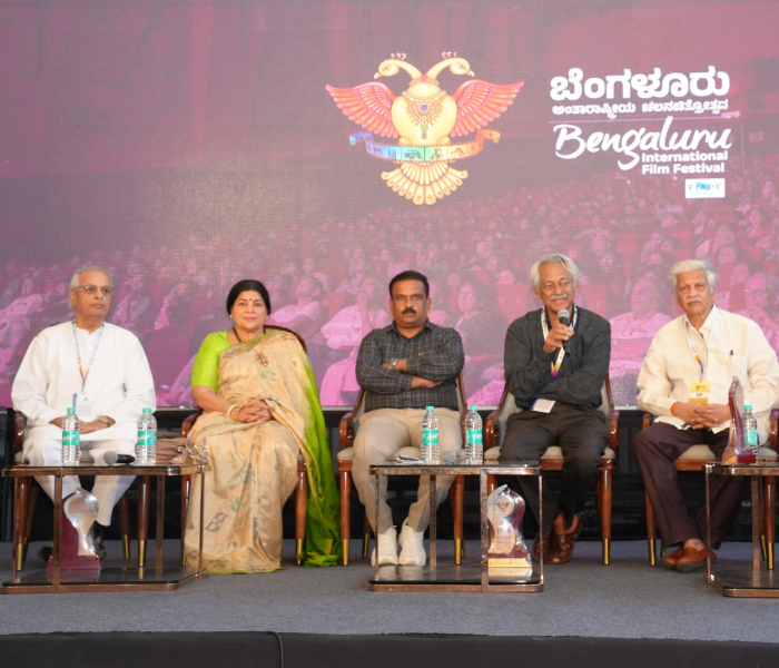 Tribute to Those Who Celebrated the Golden jubilee of Cinema | ಸಿನಿಪಯಣದ ಸುವರ್ಣ ಸಂಭ್ರಮ ಆಚರಿಸಿಕೊಂಡವರಿಗೆ ಸನ್ಮಾನ | Speed News kananda