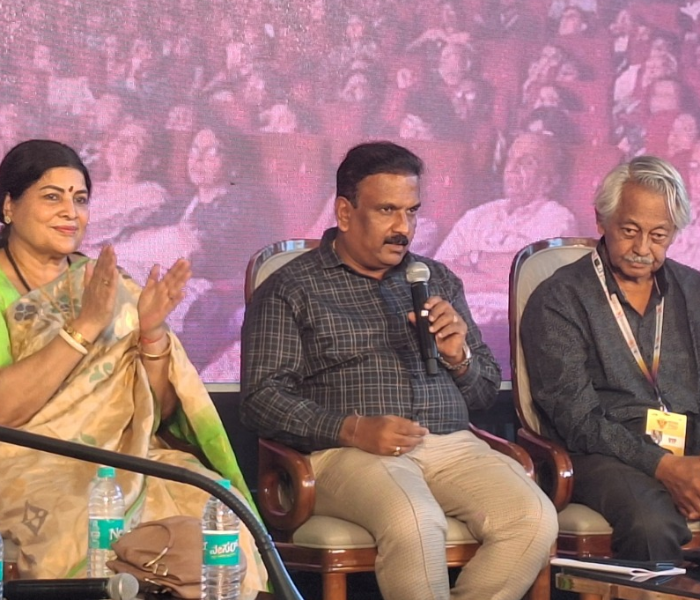 KV Prabhakar | ಸಿನಿಮಾಗಳು ಕನ್ನಡ ಸಾಹಿತ್ಯ, ಸಂಸ್ಕೃತಿಯಿಂದ ವಿಮುಖವಾಗಿವೆ: ಹೀಗಾಗಿ ಜನರೂ ಕನ್ನಡ ಸಿನಿಮಾಗಳಿಂದ ದೂರವಾಗಿದ್ದಾರೆ: ಕೆ.ವಿ.ಪ್ರಭಾಕರ್ | SNK