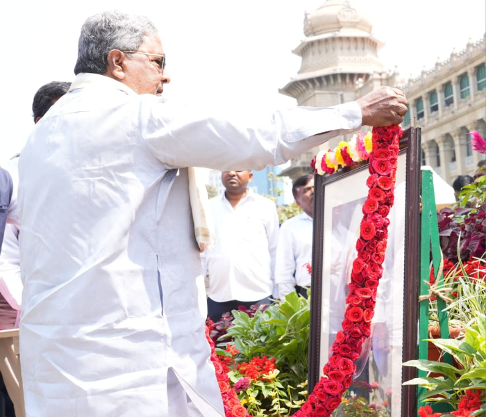 CM post Decision of Superiors is Final | ಸಿಎಂ ಹುದ್ದೆ ವರಿಷ್ಠರ ತೀರ್ಮಾನವೇ ಅಂತಿಮ ಅವರು ಕರೆದರೆ ಮಾತ್ರ ದೆಹಲಿಗೆ ಹೋಗುವೆ ಸಿದ್ದರಾಮಯ್ಯ | Speed News Kannada
