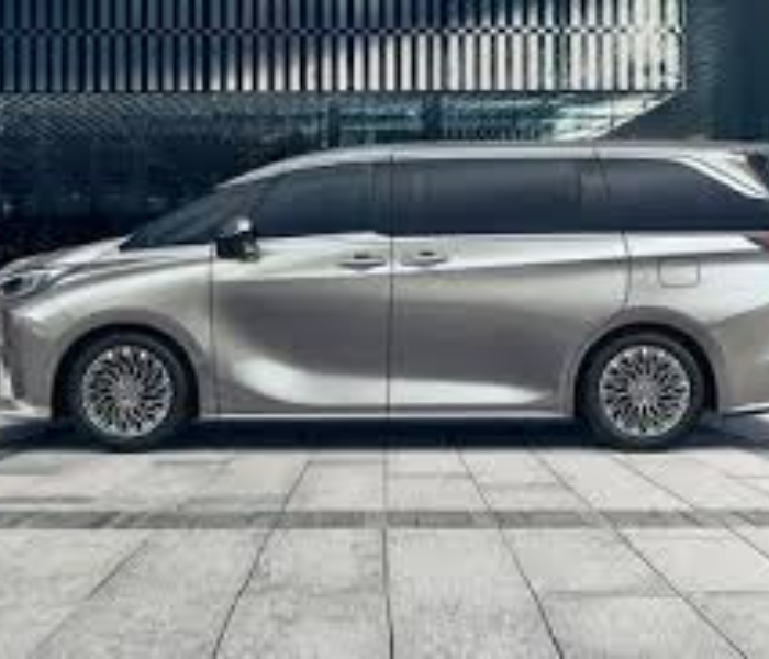 new 7 seater lexus car to dcm shivakumar residence Speed News Kannada