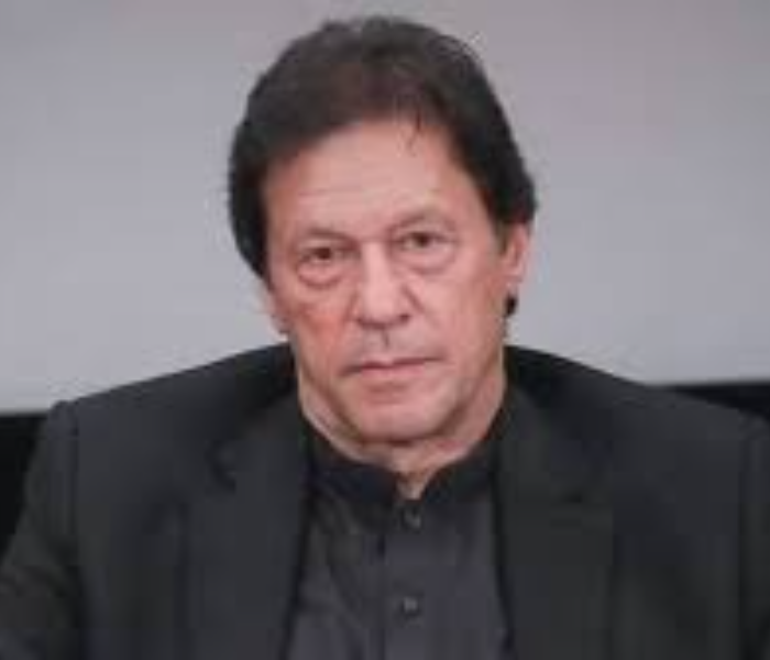 Cricketers Gavaskar Kapil Dev demand treatment for Imran Khan| ಪಾಕ್‌ ಜೈಲಿನಲ್ಲಿರುವ ಇಮ್ರಾನ್‌ ಖಾನ್‌ ಗೆ ಚಿಕಿತ್ಸೆ ನೀಡಲು ಗವಾಸ್ಕರ್ ಕಪಿಲ್ ದೇವ್ ಸೇರಿ ಕ್ರಿಕೆಟಿಗರ ಆಗ್ರಹ | Speed News Kannada