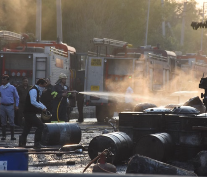 Faridabad factory fire | ಫರಿದಾಬಾದ್ ಕಾರ್ಖಾನೆ ಬೆಂಕಿ ಅವಘಡಕ್ಕೆ ಬಲಿಯಾದವರ ಸಂಖ್ಯೆ 39ಕ್ಕೆ ಏರಿಕೆ | Speed News Kannada