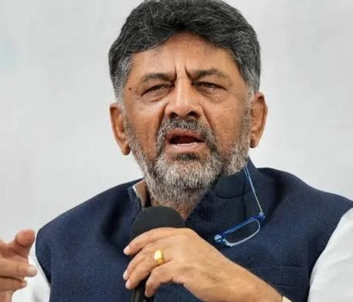 DK Shivakumar has set up camp in Delhi | ಸಿಎಂ ಹುದ್ದೆ ದೆಹಲಿಯಲ್ಲಿ ಬೀಡು ಬಿಟ್ಟಿರುವ ಡಿಕೆ ಶಿವಕುಮಾರ್ ಪ್ರಯತ್ನ ಮುಂದುವರಿಕೆ | Speed News Kannada