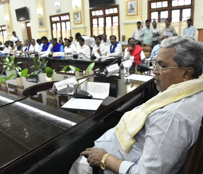 CM Siddaramaiah listens to Dalit organizations Request | ಬಜೆಟ್‌ ತಯಾರಿ ದಲಿತ ಸಂಘಟನೆಗಳ ಅಹವಾಲು ಆಲಿಸಿದ ಸಿಎಂ ಸಿದ್ದರಾಮಯ್ಯ | Speed News Kannada