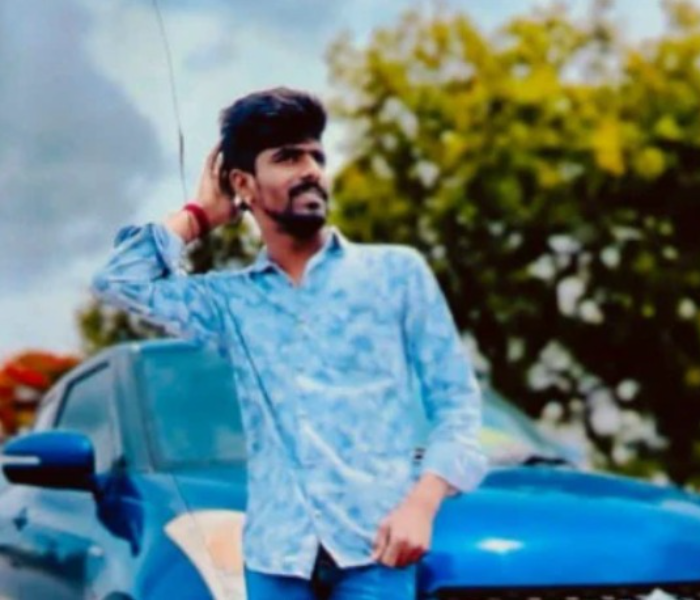 Husband brutally murders wife by throwing a stone at her head | ಪತ್ನಿಯ ತಲೆ ಮೇಲೆ ಕಲ್ಲು ಎತ್ತಿ ಹಾಕಿ ಪತಿಯಿಂದಲೇ ಬರ್ಬರ ಹತ್ಯೆ | Speed News Kannada