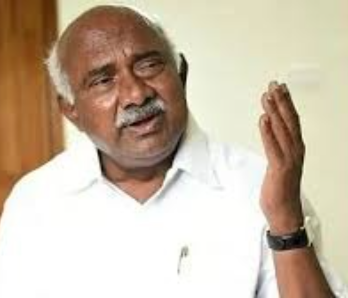 H Vishwanath | ಪತಿಗೆ ಹೆಂಡ ಕುಡಿಸಿ ಅದೇ ಹಣವನ್ನು ಪತ್ನಿಗೆ ನೀಡುವುದು ಸರಿಯೇ ಸರ್ಕಾರಕ್ಕೆ ಎಚ್ವಿ ಶ್ವನಾಥ್‌ ತರಾಟೆ | Speed News Kannada