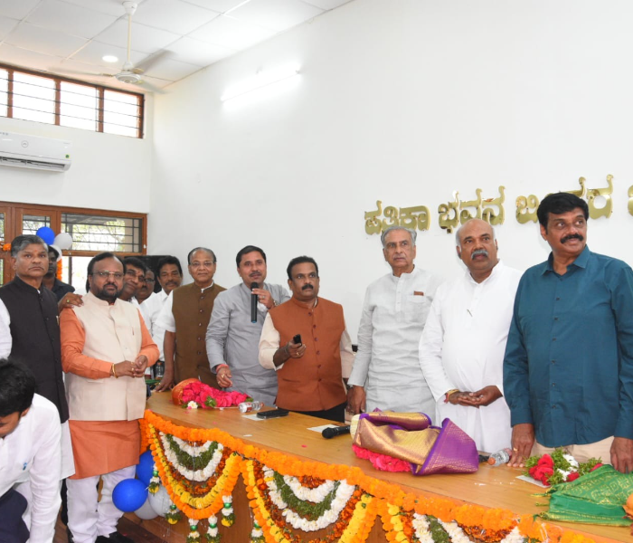 CM Siddaramaiahs next budget | ಸಿಎಂ ಸಿದ್ದರಾಮಯ್ಯ ಅವರ ಮುಂದಿನ ಬಜೆಟ್ ನಲ್ಲೂ ಪತ್ರಕರ್ತ ಸಮುದಾಯಕ್ಕೆ ಸಿಹಿ ಸುದ್ದಿ ಕೆ ವಿ ಪ್ರಭಾಕರ್ | Speed News Kannada