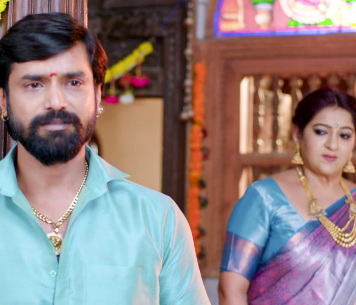 Has Bhadra fallen victim to Savitris cunning | ಸಾವಿತ್ರಿಯ ಕುತಂತ್ರಕ್ಕೆ ಬಲಿಯಾದನೇ ಭದ್ರ ಮನೆಯೊಳಗಿನ ನಂಬಿಕೆ ದ್ರೋಹದ ಮುಖವಾಡ ಕಳಚುತ್ತಾಳಾ ಮುದ್ದುಸೊಸೆʼ ವಿದ್ಯಾ | Speed News Kannada