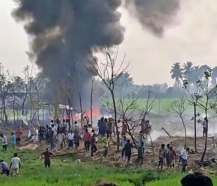 Fireworks factory explosion in Andhra Pradesh | ಆಂಧ್ರಪ್ರದೇಶದಲ್ಲಿ ಪಟಾಕಿ ಕಾರ್ಖಾನೆ ಸ್ಫೋಟ 18 ಕಾರ್ಮಿಕರ ಸಾವು | Speed News Kannada