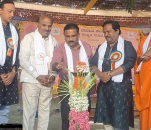 KV Prabhakar | ಜಾನಪದ ಕಲೆಗಳು ಮನೋರಂಜನೆಯ ಮಾಧ್ಯಮವಲ್ಲ; ನಮ್ಮ ಮಣ್ಣಿನ ಗುಣ, ಬದುಕಿನ ಕ್ರಮವನ್ನು ಪ್ರತಿಬಿಂಬಿಸುವ ಕನ್ನಡಿಗಳು| Speed News Kannada