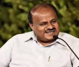 Metro Fare Hike | HD Kumarswamy | ಮೆಟ್ರೋ ಪ್ರಯಾಣ ದರ ಏರಿಕೆಗೆ ರಾಜ್ಯ ಸರ್ಕಾರವೇ ಕಾರಣ: ಸಿಎಂ ಸಿದ್ದರಾಮಯ್ಯ ವಿರುದ್ಧ ಕೇಂದ್ರ ಸಚಿವ ಕುಮಾರಸ್ವಾಮಿ ವಾಗ್ದಾಳಿ|SNK