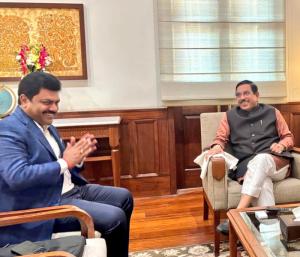 Shivamogga Airport Gets a Great Name | ಶಿವಮೊಗ್ಗ ವಿಮಾನ ನಿಲ್ದಾಣಕ್ಕೆ ಕುವೆಂಪು ಹೆಸರು ಸಚಿವ ಪ್ರಹ್ಲಾದ ಜೋಷಿ ಸಂಸದ ರಾಘವೇಂದ್ರ ಚರ್ಚೆ | Speed News Kannada