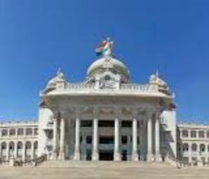 Struggle to pay salaries | ಸಂಬಳ ನೀಡಲು ಪರದಾಟ ವಿಶ್ವವಿದ್ಯಾಲಯಗಳಿಗೆ ಅನುದಾನ ನೀಡಲು ಜೆಡಿಎಸ್‌ ಆಗ್ರಹ | Speed News Kannada