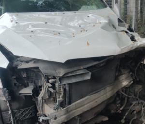 Car overturns while taking lover to get drunk | ಮದ್ಯೆಯಾಗಲು ಲವ್ವರ್‌ನನ್ನು ಕರೆದೊಯ್ಯುತ್ತಿದ್ದ ವೇಳೆ ಕಾರು ಪಲ್ಟಿ ಯುವಕನ ಬಿಟ್ಟು ಯುವತಿ ಎಸ್ಕೆಪ್ | Speed News Kannada