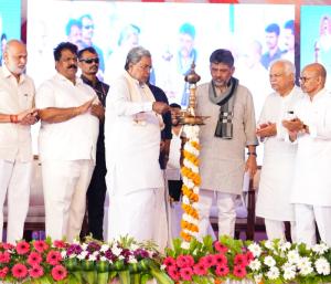 Despite criticism from BJP | ಬಿಜೆಪಿಯರವರ ಟೀಕೆಗಳ ನಡುವೆಯೂ ರಾಜ್ಯದ ಅಭಿವೃದ್ಧಿ ಸಾಗುತ್ತಿದೆ ಸಿಎಂ ಸಿದ್ದರಾಮಯ್ಯ | Speed News Kannada