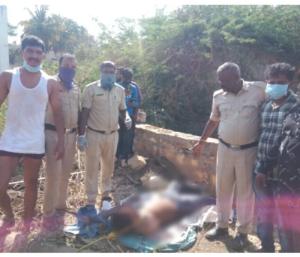 Husband commits suicide by stabbing his pregnant wife | ರಾಜ್ಯದಲ್ಲಿ ಭೀಕರ ಘಟನೆ ಗರ್ಭಿಣಿ ಪತ್ನಿಗೆ ಚಾಕು ಇರಿದು ಪತಿ ಆತ್ಮಹ*ತ್ಯೆ | Speed News Kannada