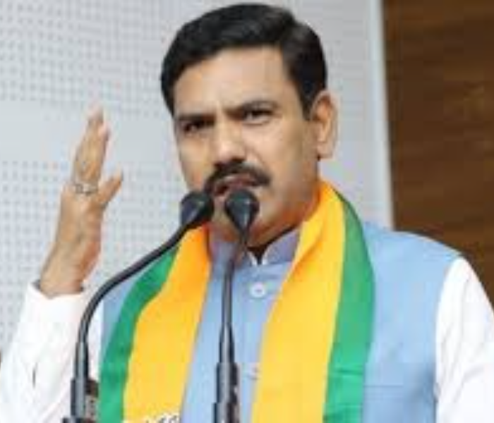 State government does not have money to implement the guarantee | ಗ್ಯಾರಂಟಿ ಅನುಷ್ಠಾನಕ್ಕೆ ರಾಜ್ಯ ಸರಕಾರದ ಬಳಿ ಹಣ ಇಲ್ಲ ಬಿಜೆಪಿ ಅಧ್ಯಕ್ಷ ಬಿ ವೈ ವಿಜಯೇಂದ್ರ | Speed News Kannada