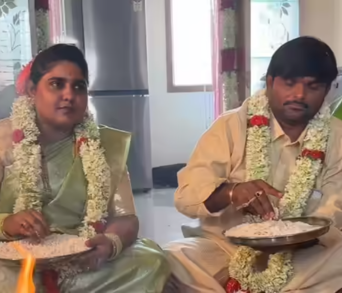 Tukali Santhu Manasa built a house in his hometown | ಹುಟ್ಟೂರಲ್ಲಿ ಮನೆ ಕಟ್ಟಿಸಿ ಅದ್ಧೂರಿಯಾಗಿ ಗೃಹಪ್ರವೇಶ ಮಾಡಿದ ತುಕಾಲಿ ಸಂತು ಮಾನಸಾ | Speed News Kannada