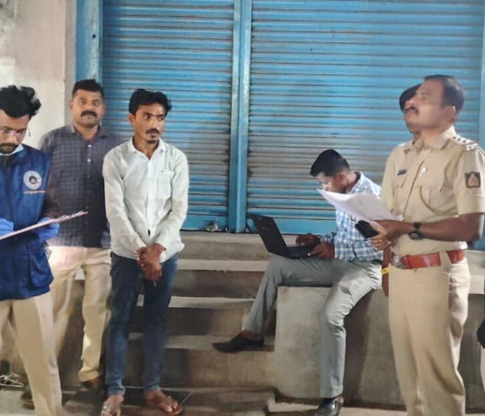 Illegal sale of intoxicating pills Fancy store owner arrested | ನಶೆ ನೀಡುವ ಮಾತ್ರೆಗಳ ಅಕ್ರಮ ಮಾರಾಟ ಫ್ಯಾನ್ಸಿ ಸ್ಟೋರ್ ಮಾಲೀಕನ ಬಂಧನ | Speed News Kannada