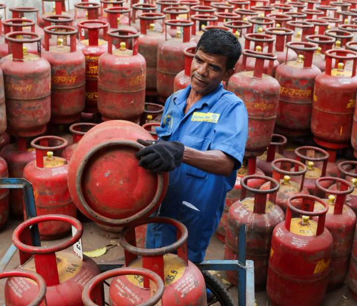 Bengaluru LPG cylinder | ಬೆಂಗಳೂರಿನಲ್ಲಿ LPG ಸಂಕಷ್ಟ ಬುಕ್ಕಿಂಗ್ ಸಮಸ್ಯೆಯಿಂದ ತೊಂದರೆ ಹಲವು ಪ್ರದೇಶಗಳಲ್ಲಿ ದೂರು | Speed News Kannada