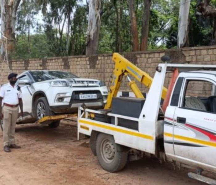 Towing has started again!|ಎಲ್ಲೆಂದರಲ್ಲಿ ವಾಹನ ವಾಹನ ಪಾರ್ಕ್‌ ಮಾಡುವರೇ ಎಚ್ಚರ..! ಮತ್ತೆ ಶುರುವಾದ ಟೋಯಿಂಗ್‌ !|Speed news kannada