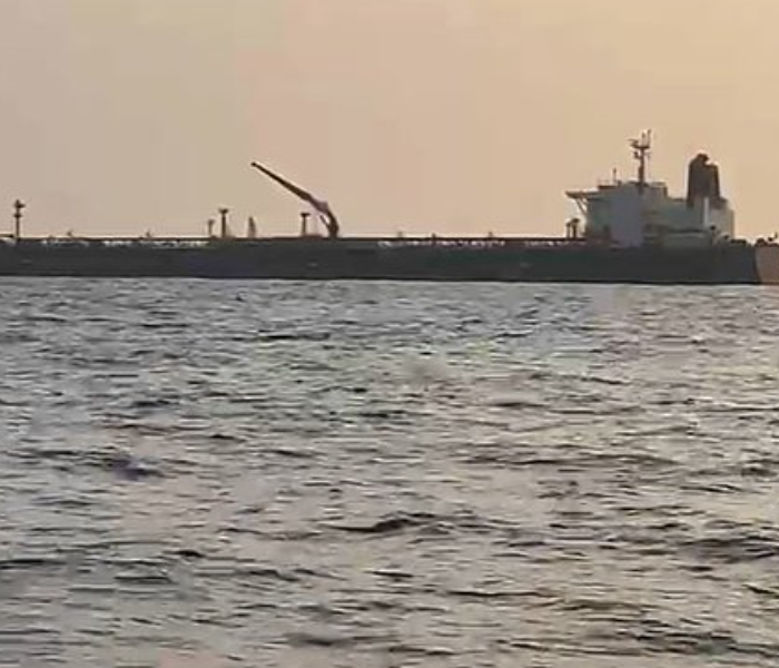 Ship stranded in Hormuz for 23 days enters India|23 ದಿನ ಹೊರ್ಮುಜ್‌ನಲ್ಲಿ ಸಿಲುಕಿದ್ದ ಹಡಗು ಭಾರತಕ್ಕೆ ಎಂಟ್ರಿ|Speed News Kannada