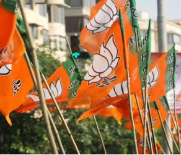 BJP lashes out at state government for abandoning Hindi language | ಹಿಂದಿ ಭಾಷೆ ಕೈಬಿಟ್ಟ ರಾಜ್ಯ ಸರ್ಕಾರದ ವಿರುದ್ಧ BJP ಕಿಡಿ | Speed news kannada 