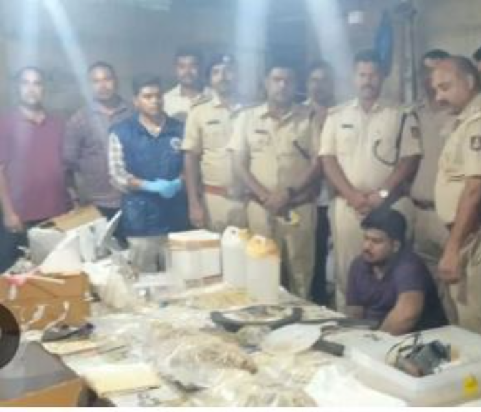 Drugs worth Rs 12 crore seized in Mysore, two accused arrested | ಮೈಸೂರಿನಲ್ಲಿ 12 ಕೋಟಿ ರೂ. ಮೌಲ್ಯದ ಡ್ರಗ್ಸ್ ಜಪ್ತಿ, ಇಬ್ಬರು ಆರೋಪಿಗಳು ಅಂದರ್ | Speed news kannada