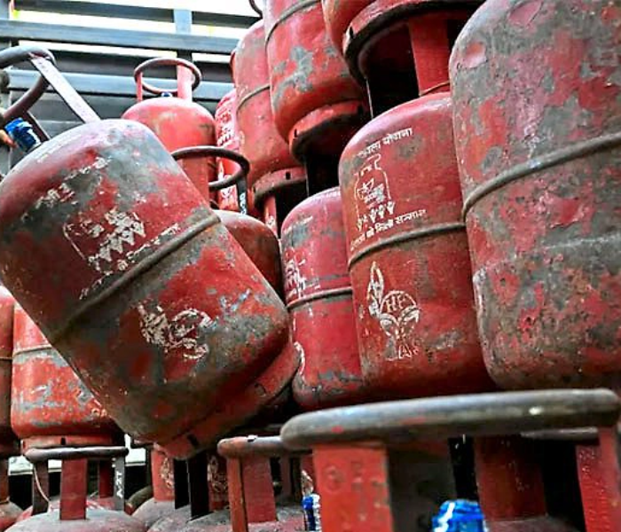 Cylinder shortage hits hardship for the state hotel industry|ಸಿಲಿಂಡರ್ ಕೊರತೆ ಹೊಡೆತ ರಾಜ್ಯದ ಹೋಟೆಲ್ ಉದ್ಯಮಕ್ಕೆ ಸಂಕಷ್ಟ|Speed News Kannada