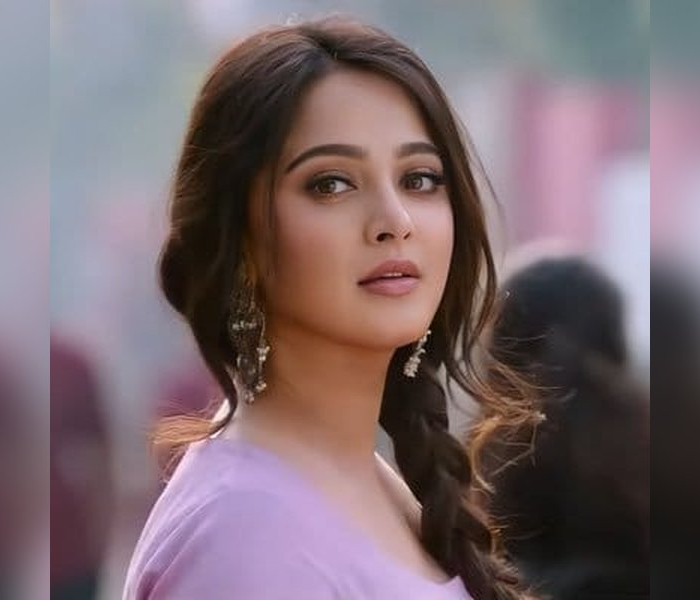 Anushka Shetty gives good news about her film career | ಮದುವೆ ಸುದ್ದಿ ಬಿಟ್ಟು ಸಿನಿಮಾದ ಗುಡ್ ನ್ಯೂಸ್ ನೀಡಿದ ನಟಿ ಅನುಷ್ಕಾ ಶೆಟ್ಟಿ | Speed News Kannada