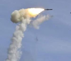 Drone crashes near Erbil airport in Iraq | ಇರಾಕ್ ನ ಎರ್ಬಿಲ್ ವಿಮಾನ ನಿಲ್ದಾಣದ ಬಳಿ ಡೋನ್ ಪತನ: ದೋಹಾ ದುಬೈನಲ್ಲೂ ಸ್ಫೋಟ ವರದಿ | Speed News Kannada