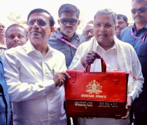 social media ban to under 16 years ಬಜೆಟ್‌: 16 ವರ್ಷದೊಳಗಿನ ಮಕ್ಕಳಿಗೆ ಸೋಷಿಯಲ್‌ ಮೀಡಿಯಾ ಬ್ಯಾನ್:‌ ಸಿಎಂ ಸಿದ್ದರಾಮಯ್ಯSpeed News Kannada