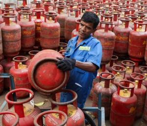 Bengaluru LPG cylinder | ಬೆಂಗಳೂರಿನಲ್ಲಿ LPG ಸಂಕಷ್ಟ ಬುಕ್ಕಿಂಗ್ ಸಮಸ್ಯೆಯಿಂದ ತೊಂದರೆ ಹಲವು ಪ್ರದೇಶಗಳಲ್ಲಿ ದೂರು | Speed News Kannada