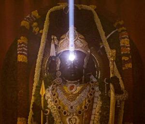 The Sun Tilak on Ram Lallas forehead|ರಾಮಲಲ್ಲಾನ ಹಣೆಯ ಮೇಲೆ ಮೂಡಿದ ʻಸೂರ್ಯ ತಿಲಕʼ| Speed News Kannada