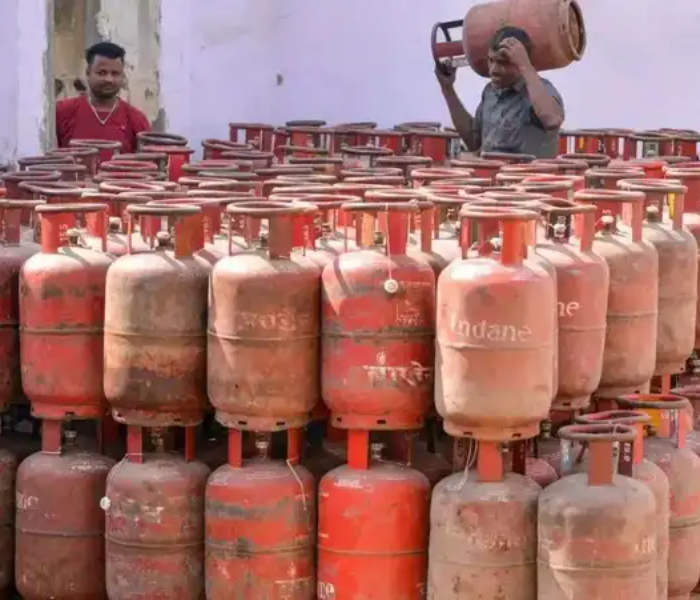 Global oil prices rise due to West Asian conflict|ಪಶ್ಚಿಮ ಏಷ್ಯಾ ಸಂಘರ್ಷದ ಪರಿಣಾಮ ಜಾಗತಿಕ ತೈಲ ಬೆಲೆ ಏರಿಕೆ |Speed News Kannada