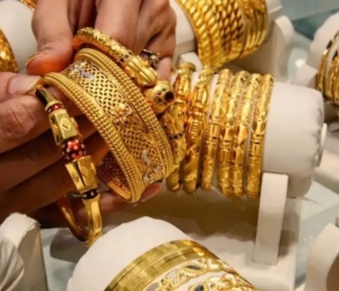 26 grams of gold jewellery looted while wearing a burqa|ಬುರ್ಖಾ ಧರಿಸಿ ಬಂದು 26 ಗ್ರಾಂ ಚಿನ್ನಾಭರಣ ಲೂಟಿ|Speed News Kannada