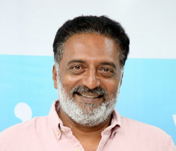 Prakash Raj hits back at trolls | ಸಂಪ್ರದಾಯದಂತೆ ತಾಯಿ ಅಂತ್ಯಕ್ರಿಯೆ ಟ್ರೋಲ್ ಮಾಡಿದವರಿಗೆ ಪ್ರಕಾಶ್ ರಾಜ್ ತಿರುಗೇಟು | Speed News Kannada