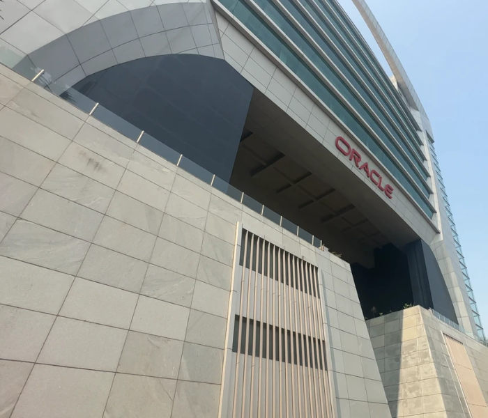 Iran missile attack on Oracle office in Dubai|ದುಬೈನ ಒರಾಕಲ್ ಕಚೇರಿ ಮೇಲೆ ಇರಾನ್ ಕ್ಷಿಪಣಿ ದಾಳಿ|Speed News Kannada