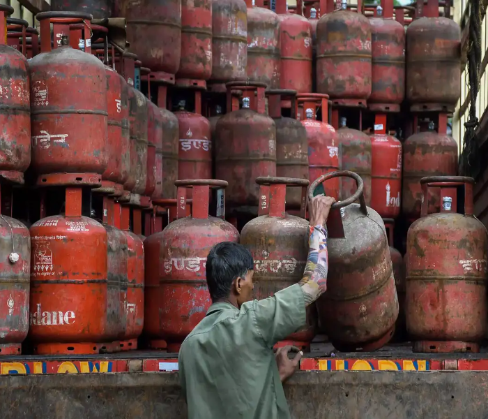 The central government has increased the supply of 5 kg gas cylinders in the country|ದೇಶದಲ್ಲಿ 5 ಕೆಜಿ ಗ್ಯಾಸ್‌ ಸಿಲಿಂಡರ್‌ಗಳ ಪೂರೈಕೆ ಹೆಚ್ಚಿಸಿದ ಕೇಂದ್ರ ಸರ್ಕಾರ|Speed News Kannada
