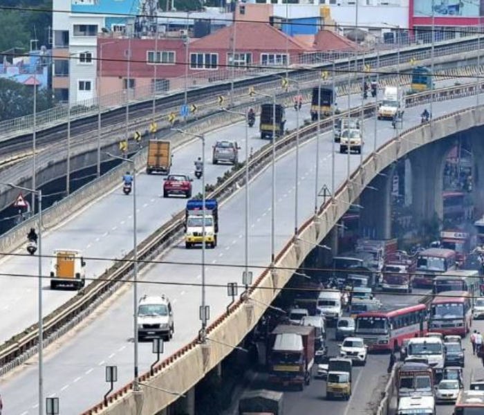 Peenya flyover closure cancelled Vehicular traffic halted|ಪೀಣ್ಯ ಫ್ಲೈಓವರ್ ಬಂದ್ ರದ್ದು. ವಾಹನ ಸಂಚಾರ ಸ್ಥಗಿತ|Speed News Kannada