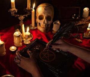 Self proclaimed baba arrested for sending black magic parcel to airport | ಏರ್ಪೋರ್ಟ್ ಗೆ ಮಾಟ ಮಂತ್ರದ ಪಾರ್ಸೆಲ್ ಕಳಿಸಿದ್ದ ಸ್ವಯಂಘೋಷಿತ ಬಾಬಾ ಅರೆಸ್ಟ್ | Speed News Kannada