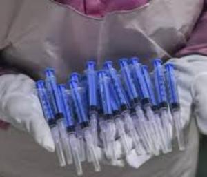 The state largest syringe manufacturing unit shuts down|ರಾಜ್ಯದ ಅತಿದೊಡ್ಡ ಸಿರಿಂಜ್ ಉತ್ಪಾದನಾ ಘಟಕ ಸ್ಥಗಿತ|Speed News Kannada