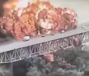 Massive explosion near Panama Canal burns fuel tankers|ಪನಾಮ ಕಾಲುವೆ ಬಳಿ ಭೀಕರ ಸ್ಫೋಟ ಇಂಧನ ಟ್ಯಾಂಕರ್‌ಗಳು ಭಸ್ಮ| Speed News Kannada