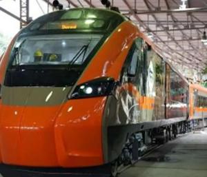 Bangalore & Mumbai Vande Bharat Sleeper Train Running|ಬೆಂಗಳೂರು & ಮುಂಬೈ ವಂದೇ ಭಾರತ್ ಸ್ಲೀಪರ್ ರೈಲಿಗೆ ಚಾಲನೆ|Speed News Kannada