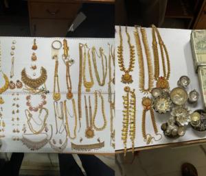 Illegal assets worth Rs 14 crore found in engineers house in Belgaum|ಬೆಳಗಾವಿಯ ಇಂಜಿನಿಯರ್ ಮನೆಯಲ್ಲಿ 14 ಕೋಟಿ ಅಕ್ರಮ ಆಸ್ತಿ ಪತ್ತೆ|Speed News Kannada 