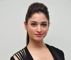 Actress Tamannaah Bhatia suffers setback in Madras High Court | ನಟಿ ತಮನ್ನಾ ಭಾಟಿಯಾಗೆ ಮದ್ರಾಸ್ ಹೈಕೋರ್ಟ್‌ನಲ್ಲಿ ಹಿನ್ನಡೆ | Speed news kannada