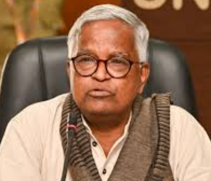 non kannadiga cab drivers must learn kannada;bilimale demand| ಕನ್ನಡೇತರ ಕ್ಯಾಬ್ ಚಾಲಕರು ಕನ್ನಡ ಕಲಿಯಬೇಕು: ಪುರುಷೋತ್ತಮ ಬಿಳಿಮಲೆ ಆಗ್ರಹ| Speed News Kannada